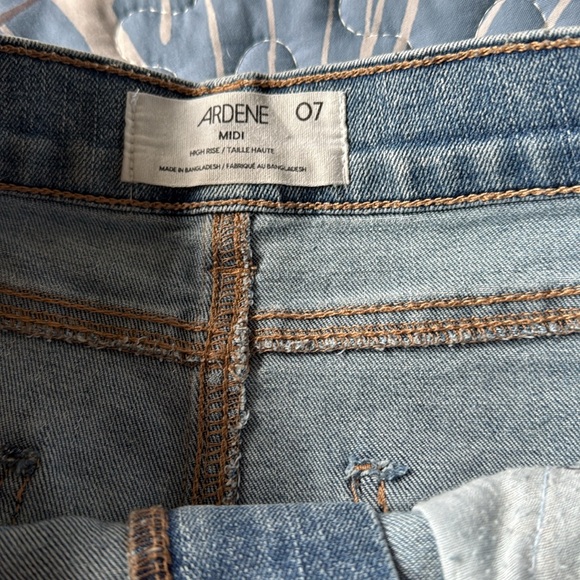 3/$30 - ARDENE Denim Blue Women's Shorts - Picture 7 of 8